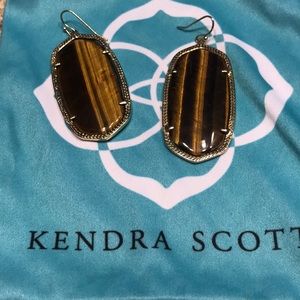 Kendra Scott Elle Drop Earrings in brown